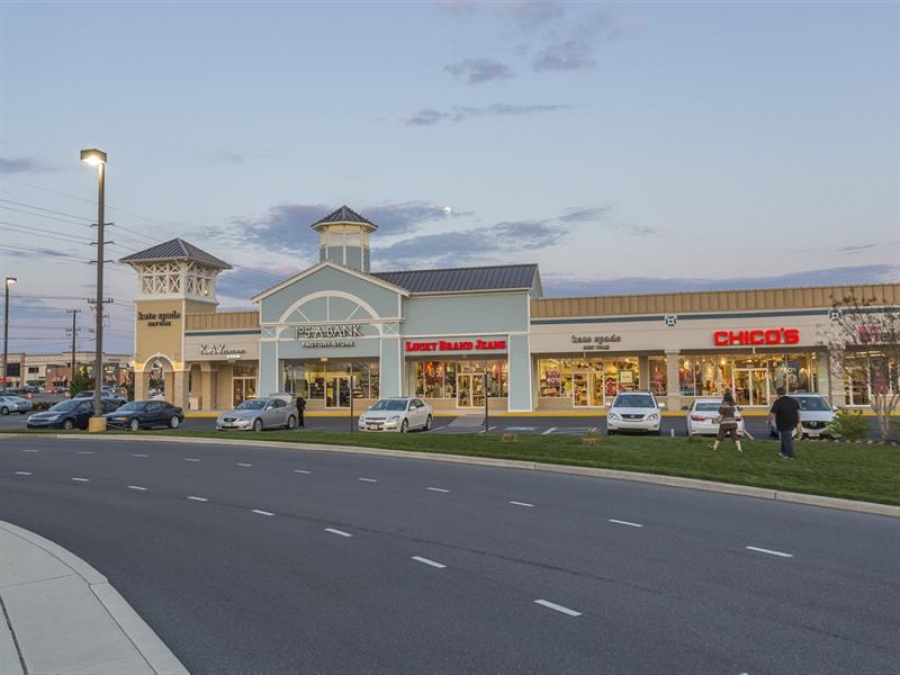 Tanger Outlets - Delaware Rehoboth Beach -- Outlet store