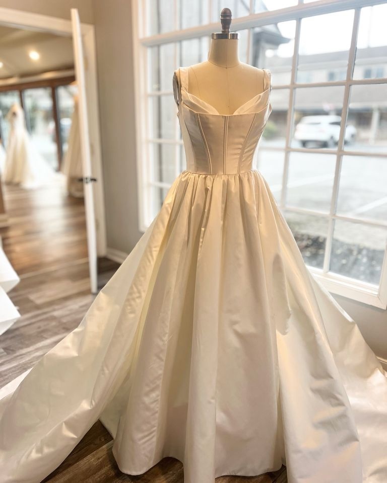 Jennifer's Bridal Sample Sale